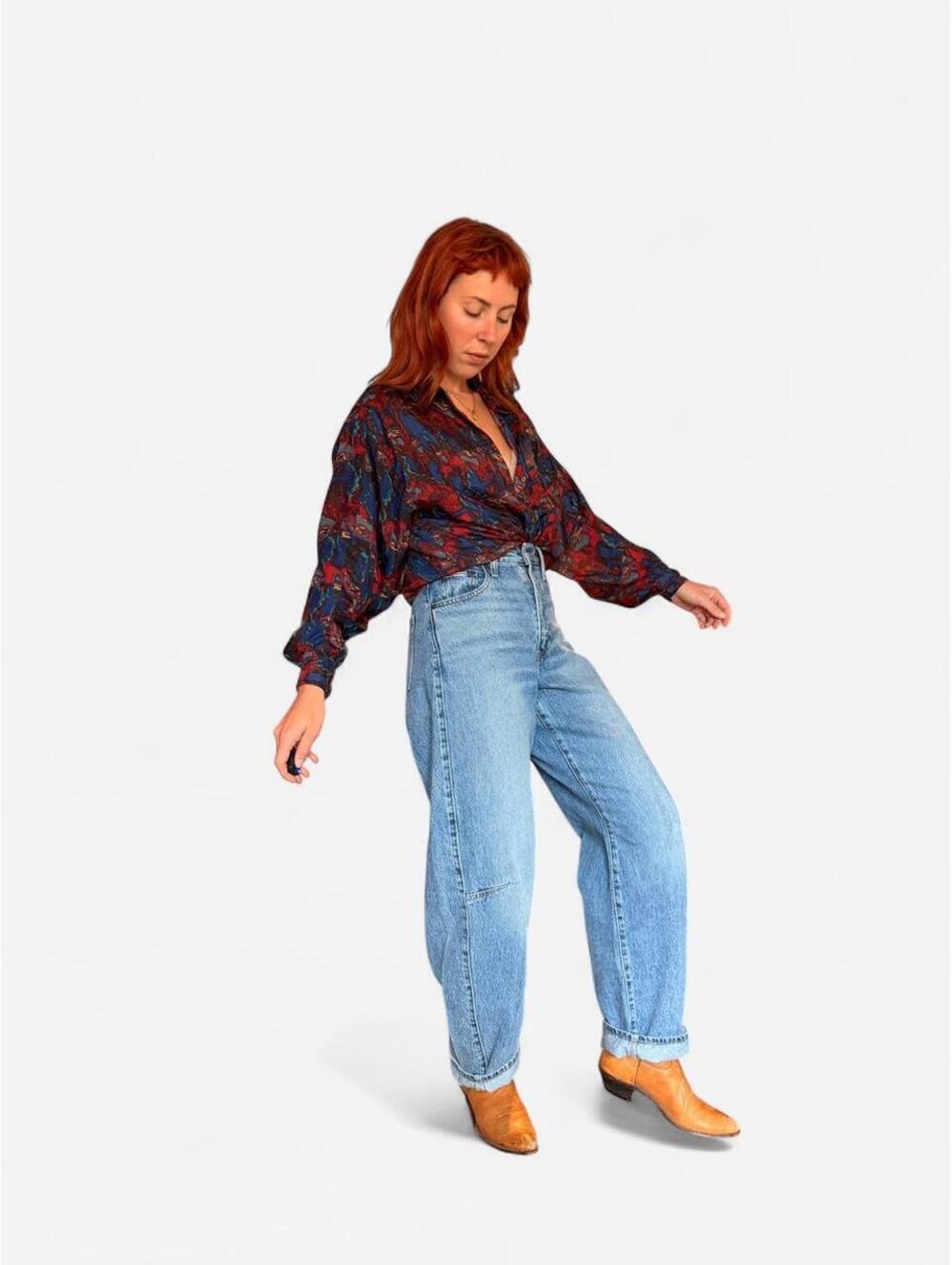 American Vintage Women's Blue and Navy Blous